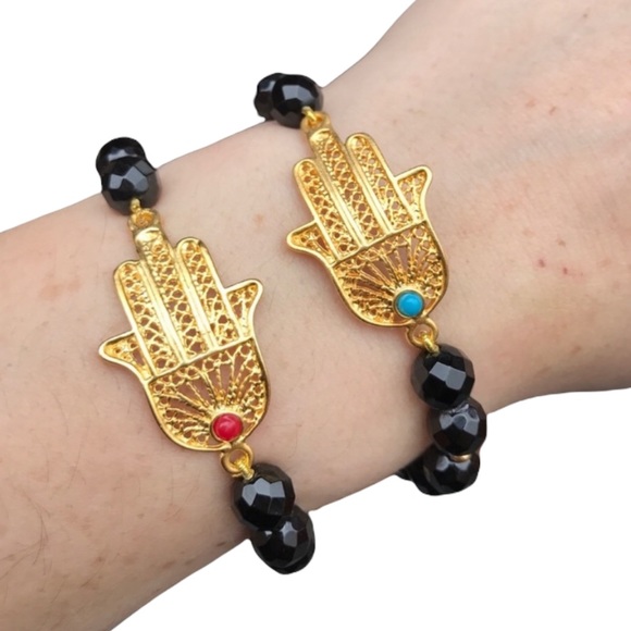 Hamsa black beaded stretch bracelet - Picture 2 of 10
